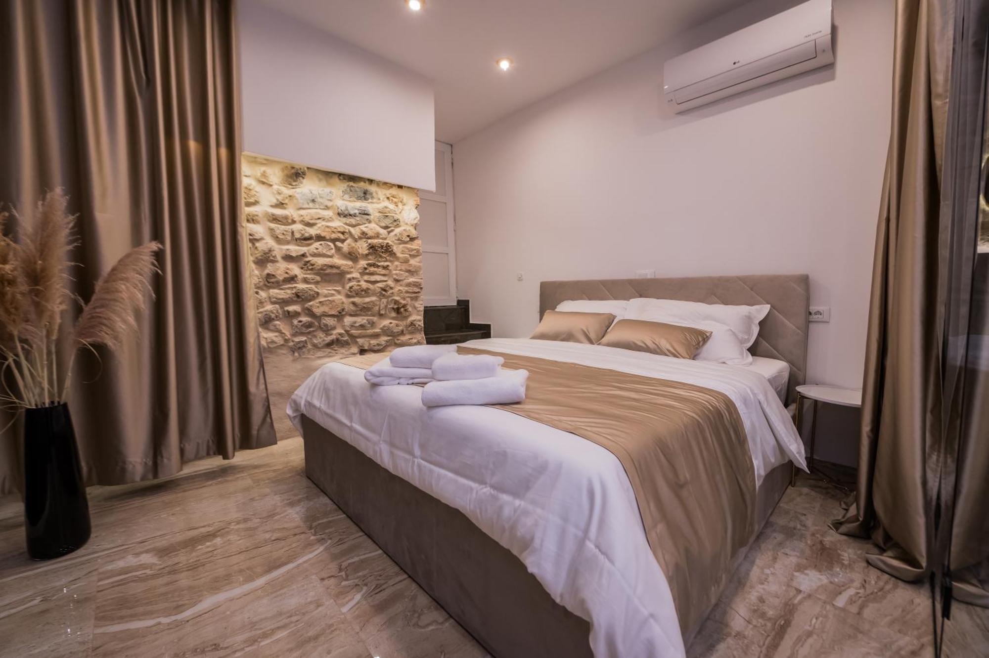 Emperor'S Residence Luxury Room - Unique Unesco Site Σπλιτ Εξωτερικό φωτογραφία